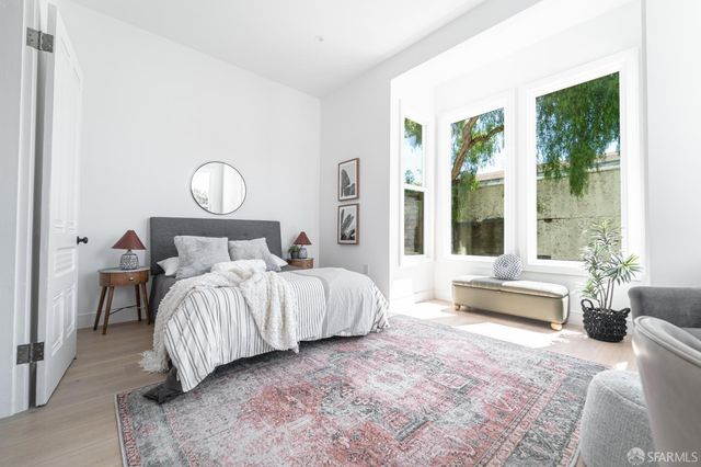 1552 Palou Avenue, San Francisco, CA 94124