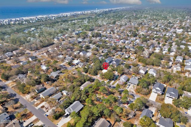 115 NE 14th Street, Oak Island, NC 28465
