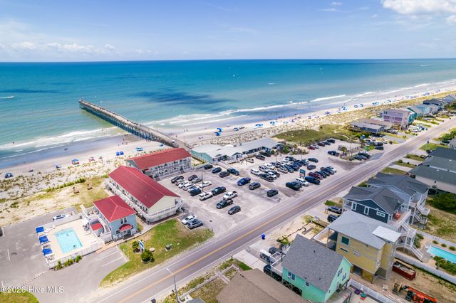 115 NE 14th Street, Oak Island, NC 28465