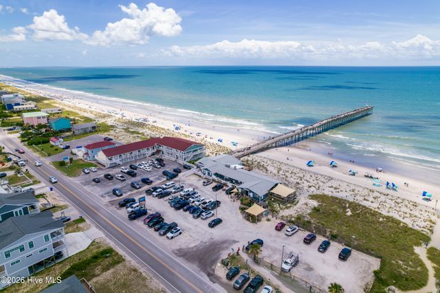 115 NE 14th Street, Oak Island, NC 28465