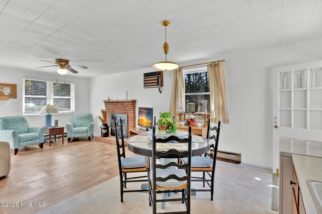 115 NE 14th Street, Oak Island, NC 28465