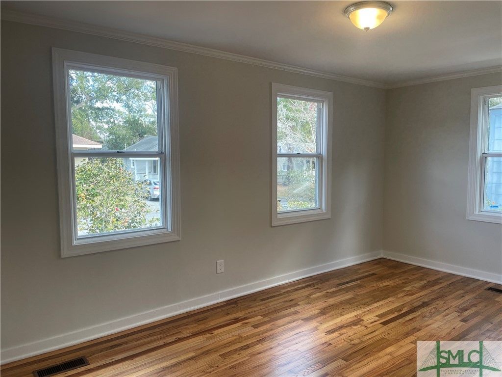 Image 12 of property listing at 2309 Florida Avenue, Savannah, GA 31404