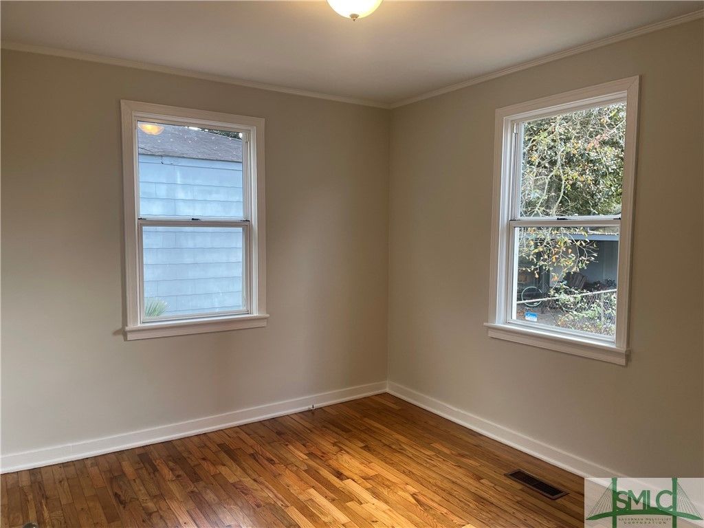 Image 13 of property listing at 2309 Florida Avenue, Savannah, GA 31404