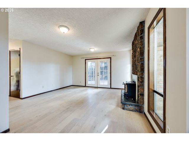 707 Nw 104TH St, Vancouver, WA 98685