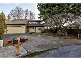 707 Nw 104TH St, Vancouver, WA 98685