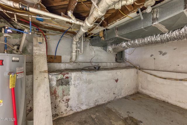 1305 Saint Louis Street, Johnson City, TN 37601