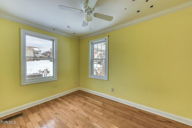 1305 Saint Louis Street, Johnson City, TN 37601