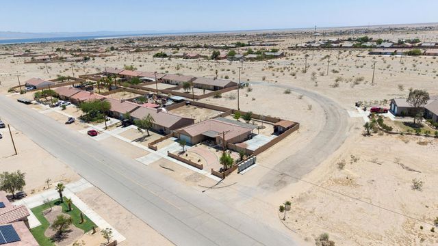 1527 N Marina Drive, Thermal, CA 92274