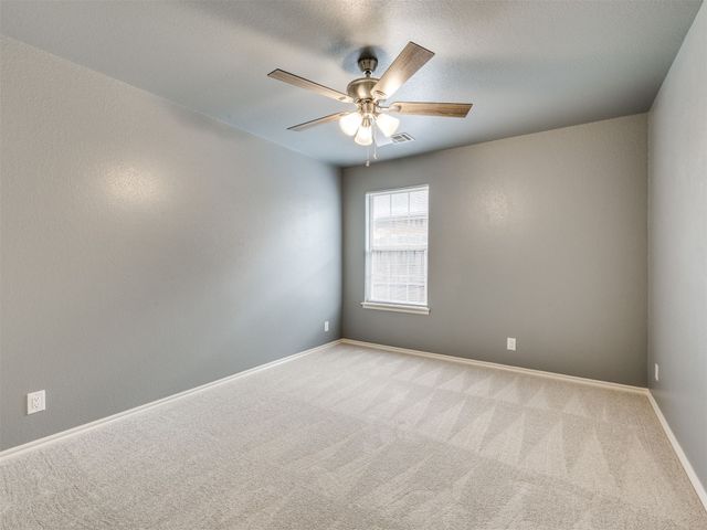 21677 E 39th Place, Broken Arrow, OK 74014
