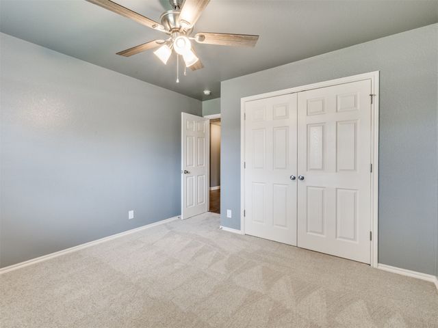 21677 E 39th Place, Broken Arrow, OK 74014