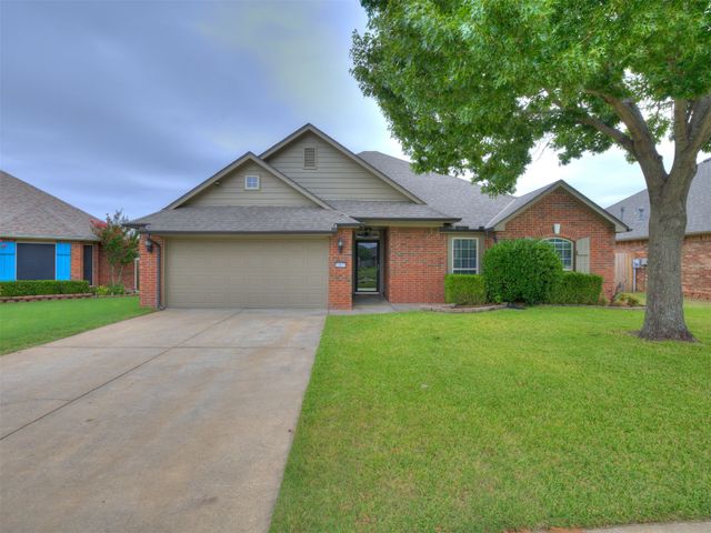 21677 E 39th Place, Broken Arrow, OK 74014