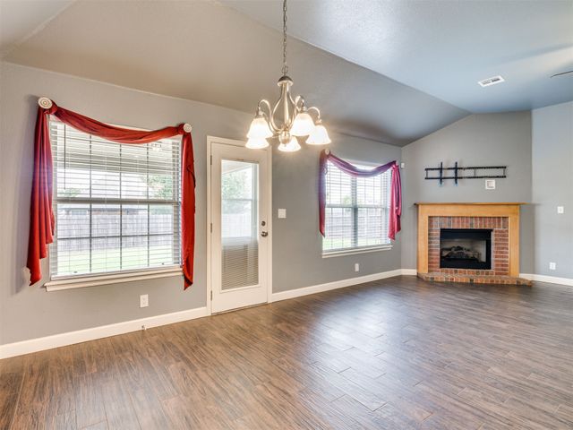 21677 E 39th Place, Broken Arrow, OK 74014