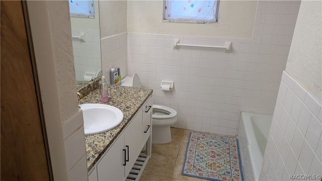 812 NW 6th Street, Crystal River, FL 34428