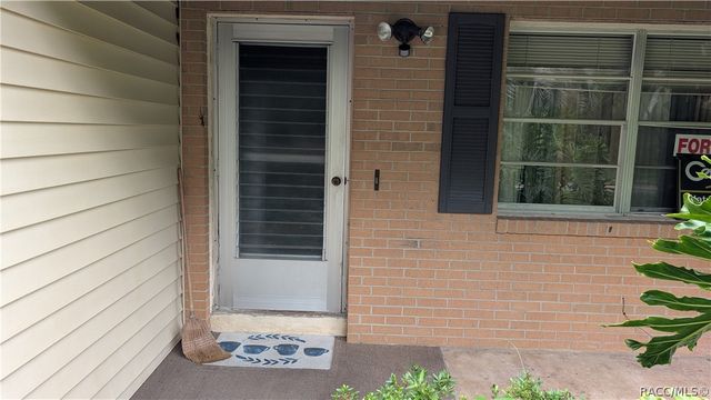 812 NW 6th Street, Crystal River, FL 34428