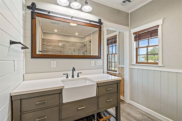 7800 Slaughterville Road, Lexington, OK 73051