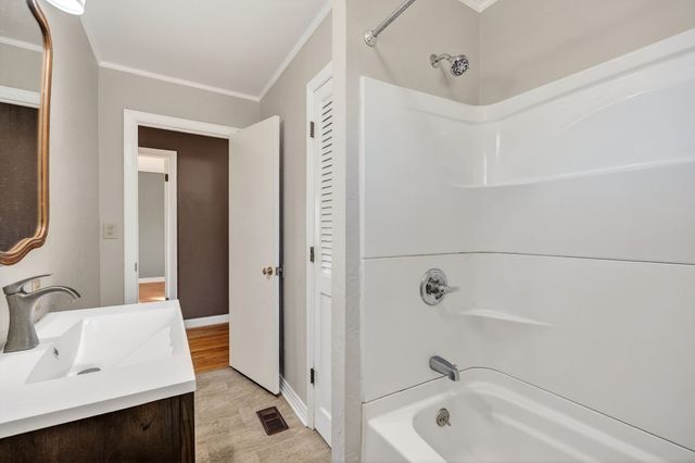 344 E 18th St, Cookeville, TN 38501