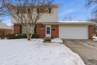 30241 Stockton Avenue, Farmington Hills, MI 48336