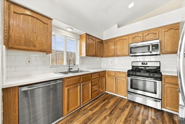 12609 Mauna Loa, Bakersfield, CA 93312