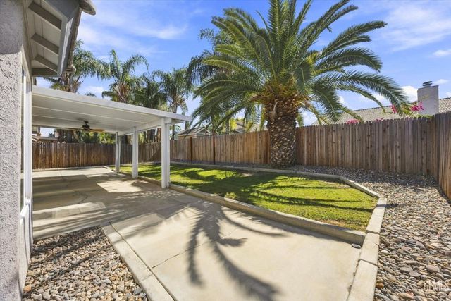12609 Mauna Loa, Bakersfield, CA 93312