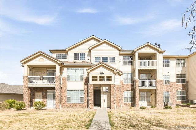 5735 N Genoa Way 306, Aurora, CO 80019