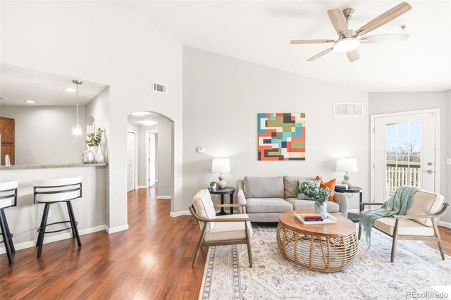 5735 N Genoa Way 306, Aurora, CO 80019