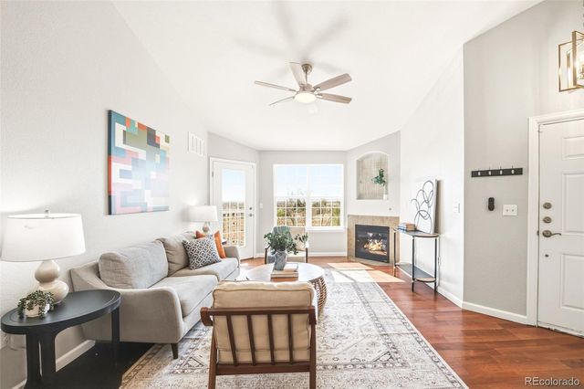 5735 N Genoa Way 306, Aurora, CO 80019