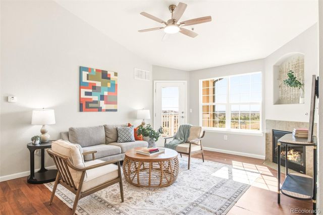 5735 N Genoa Way 306, Aurora, CO 80019