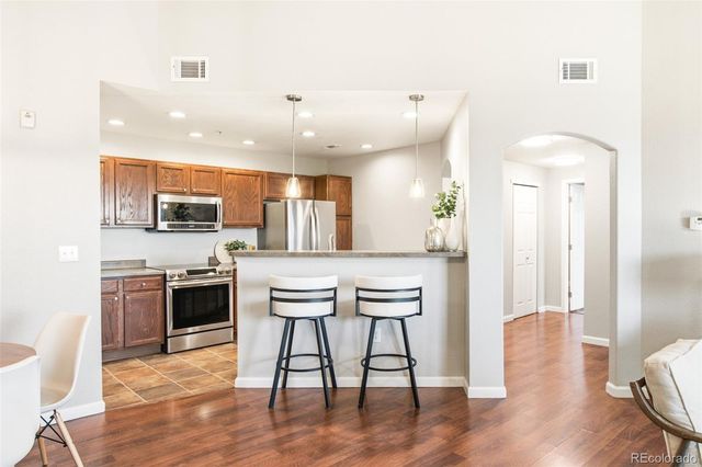 5735 N Genoa Way 306, Aurora, CO 80019