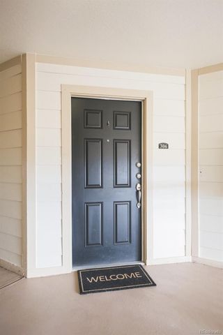 5735 N Genoa Way 306, Aurora, CO 80019