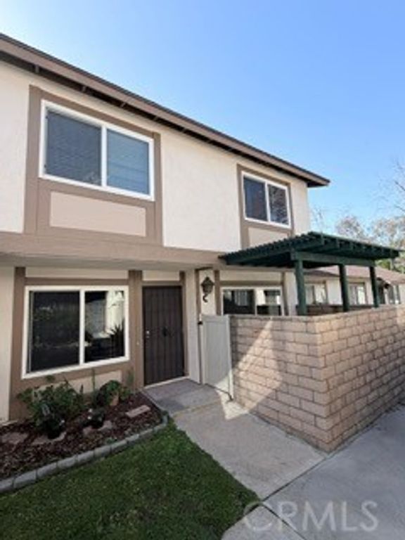 5478 East Willow Woods Lane, Anaheim, CA 92807