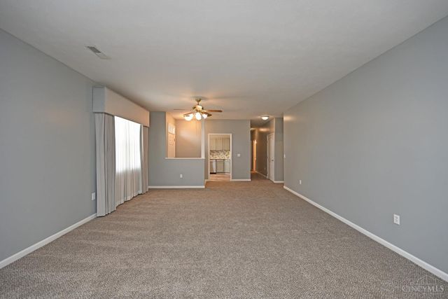 9007 Galewind Way, West Chester, OH 45069