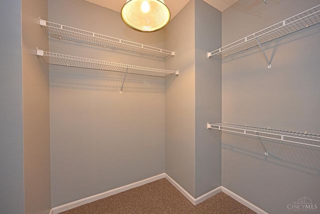 9007 Galewind Way, West Chester, OH 45069