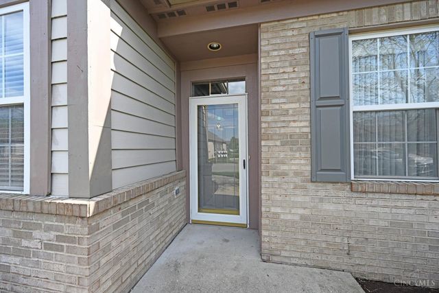 9007 Galewind Way, West Chester, OH 45069