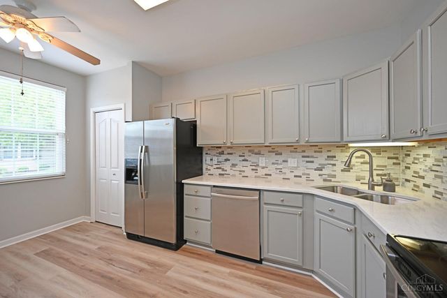 9007 Galewind Way, West Chester, OH 45069
