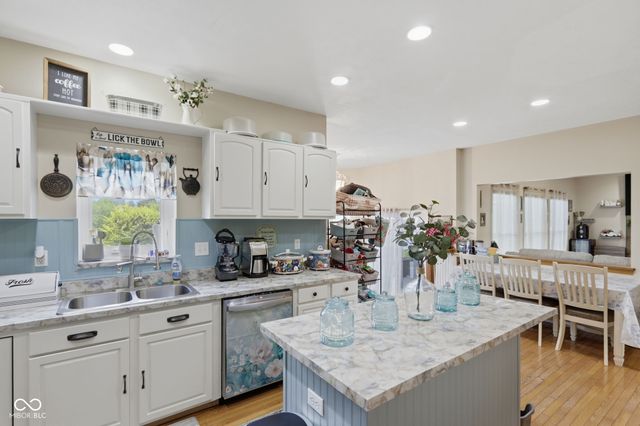 1356 N Westminster Court, Greenfield, IN 46140