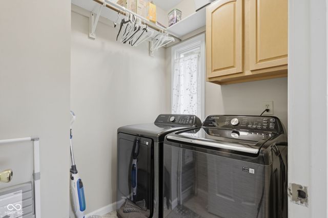 1356 N Westminster Court, Greenfield, IN 46140