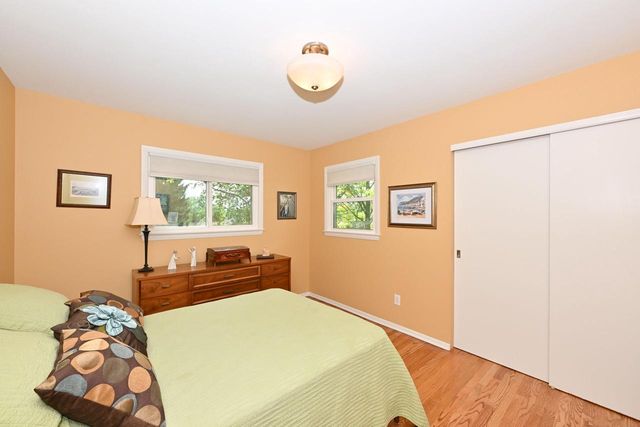 5127 S Menard DRIVE, New Berlin, WI 53151