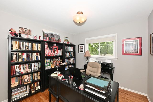 5127 S Menard DRIVE, New Berlin, WI 53151