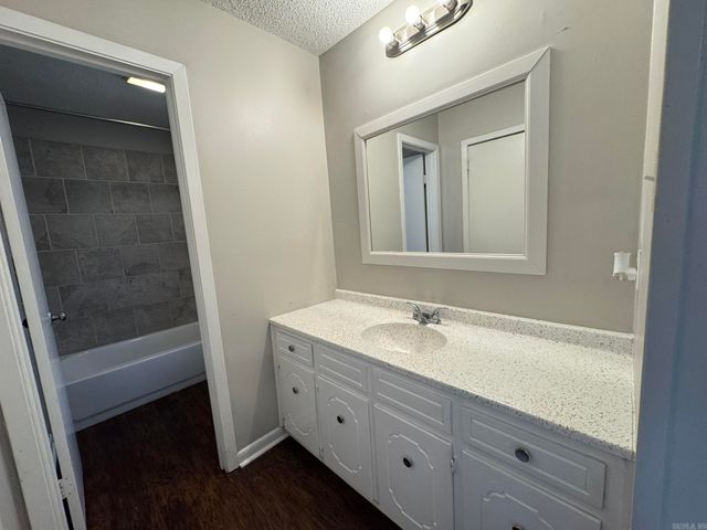 1034 Grayland Drive, Jacksonville, AR 72076