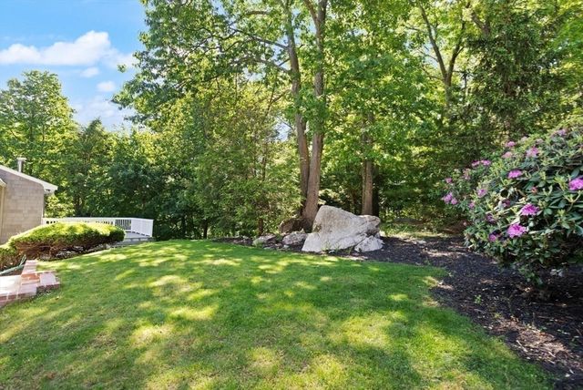 389 Porter St, Melrose, MA 02176