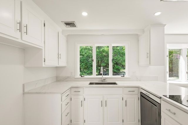 389 Porter St, Melrose, MA 02176