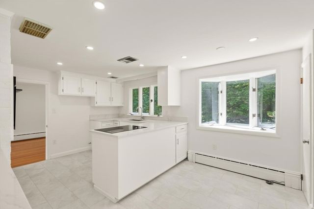 389 Porter St, Melrose, MA 02176