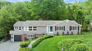 389 Porter St, Melrose, MA 02176