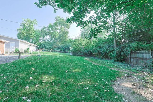 1307 Park Drive, Middletown, OH 45044