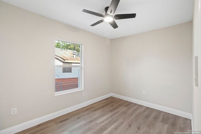 2210 Crockett, San Antonio, TX 78202