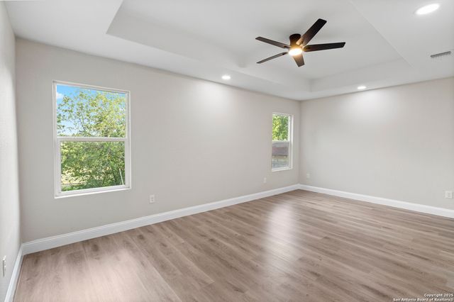 2210 Crockett, San Antonio, TX 78202