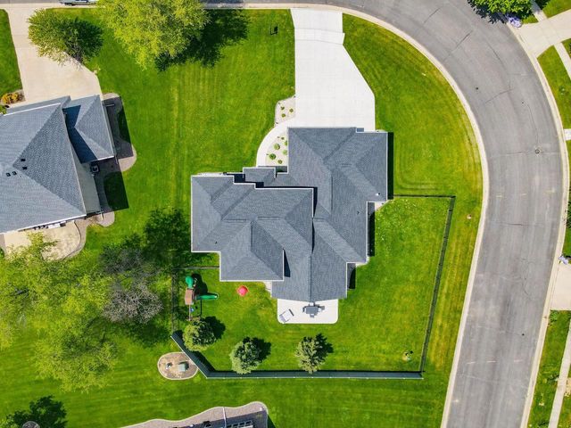 347 Fairway Circle, Edgerton, WI 53534