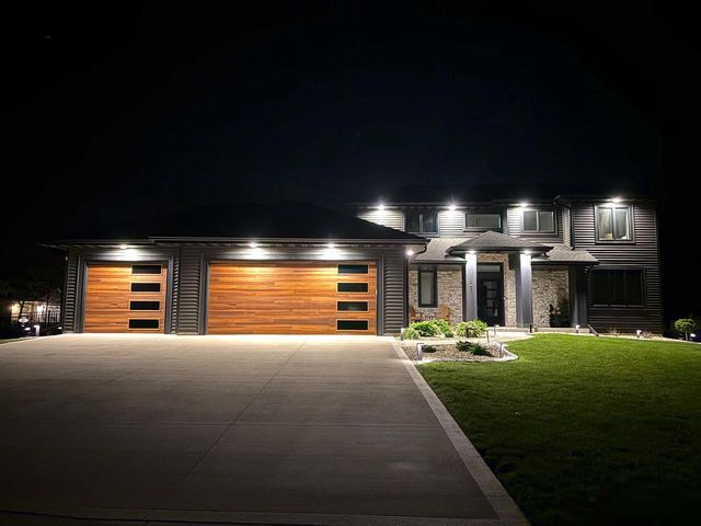 347 Fairway Circle, Edgerton, WI 53534