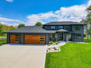 347 Fairway Circle, Edgerton, WI 53534