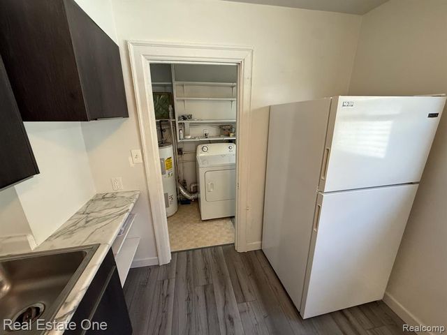 3026 Norcott Drive, Keego Harbor, MI 48320